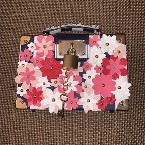 Aldo Blue White Flower Bag w Lock and Key NWOT